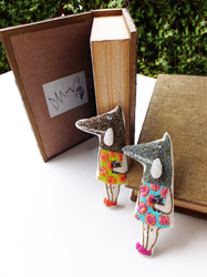 「大人のブローチ展」